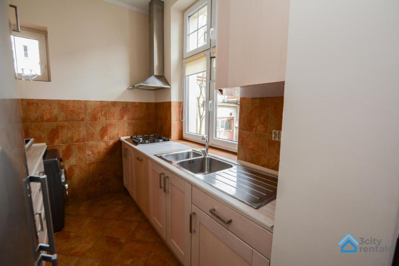 Apartment Tradycyjny 3city W Sopocie Blisko Plazy By Renters